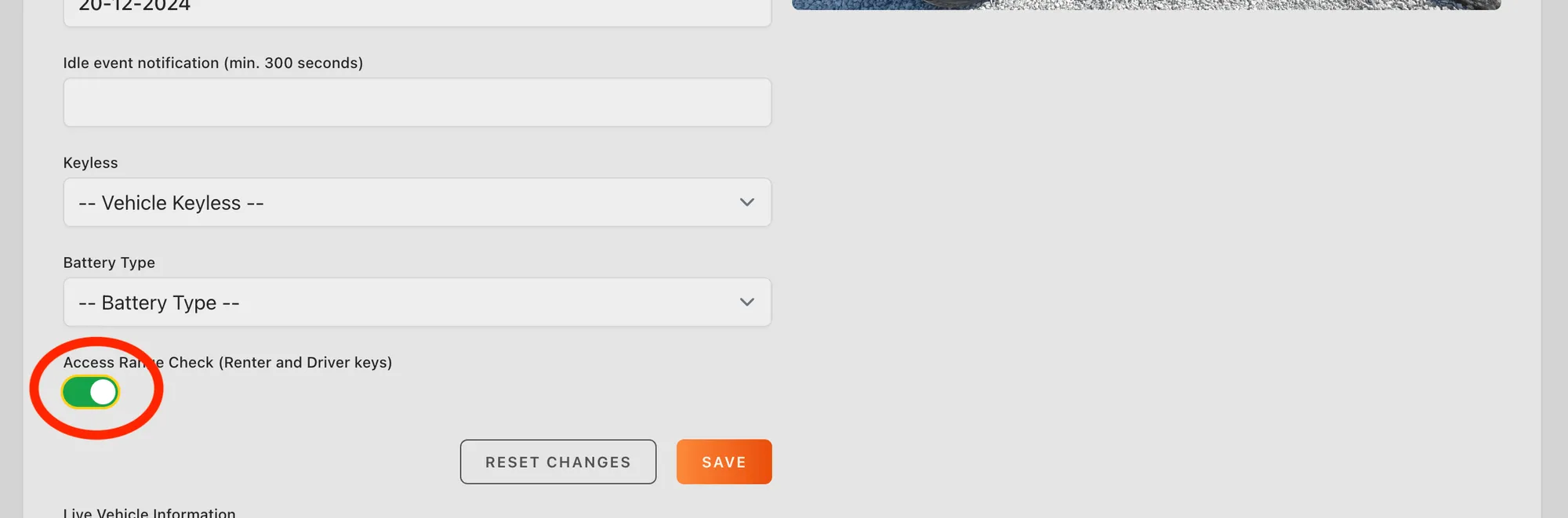 Web app: vehicle settings with the Access Range Check switch turned on, circled
