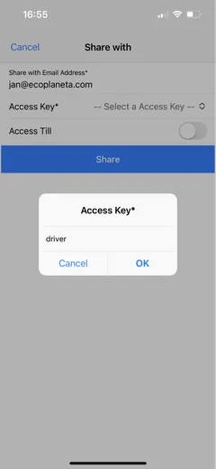Mobile app: Share with screen with the Access Key picker open and driver selected