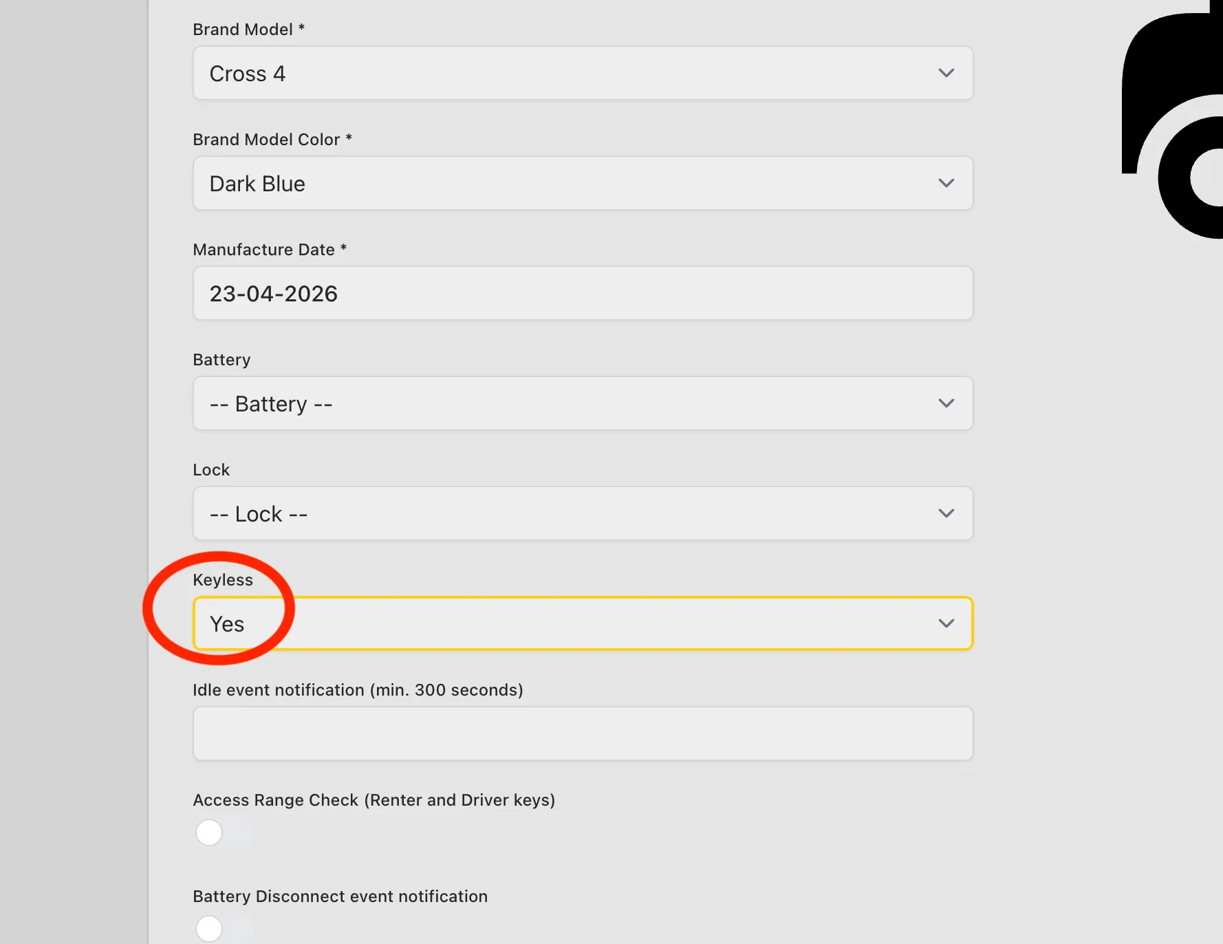 Web app: vehicle settings with Keyless set to Yes, circled